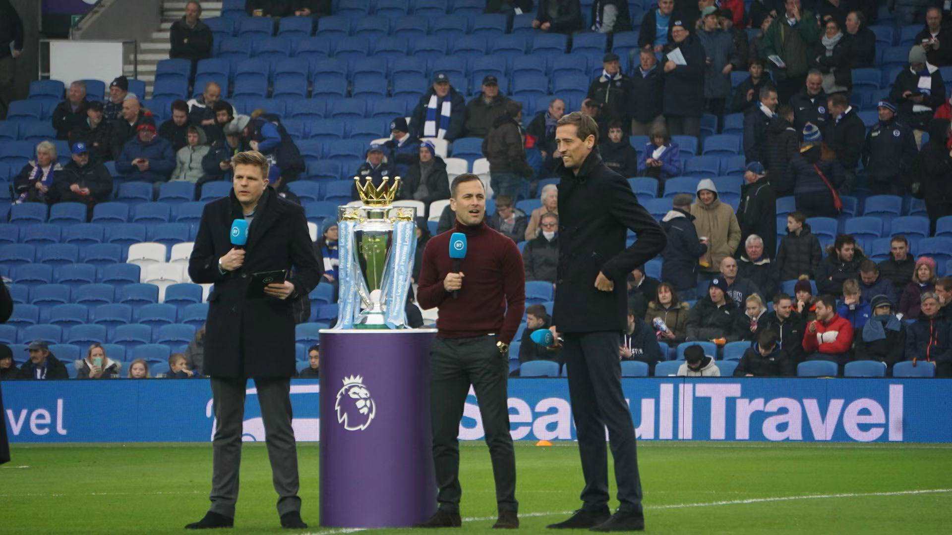 杨瀚森展现 杨瀚森展现